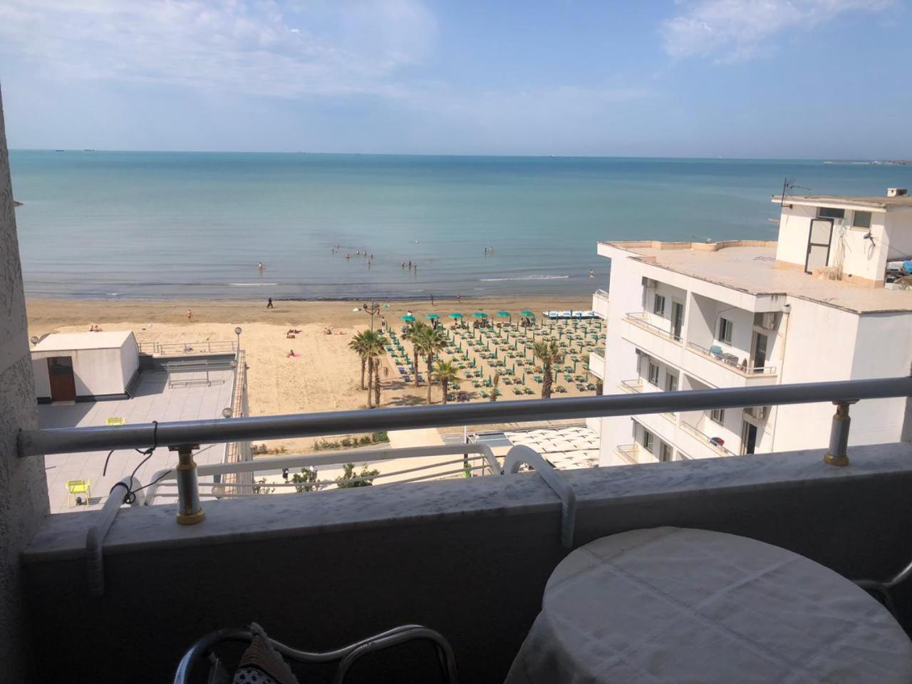 seaside apartment Durrës Exterior foto